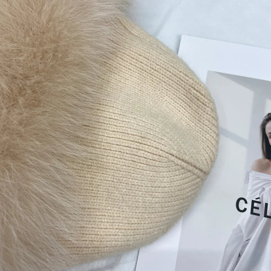 Stylish Winter Beanie Hat with Natural Fox Fur